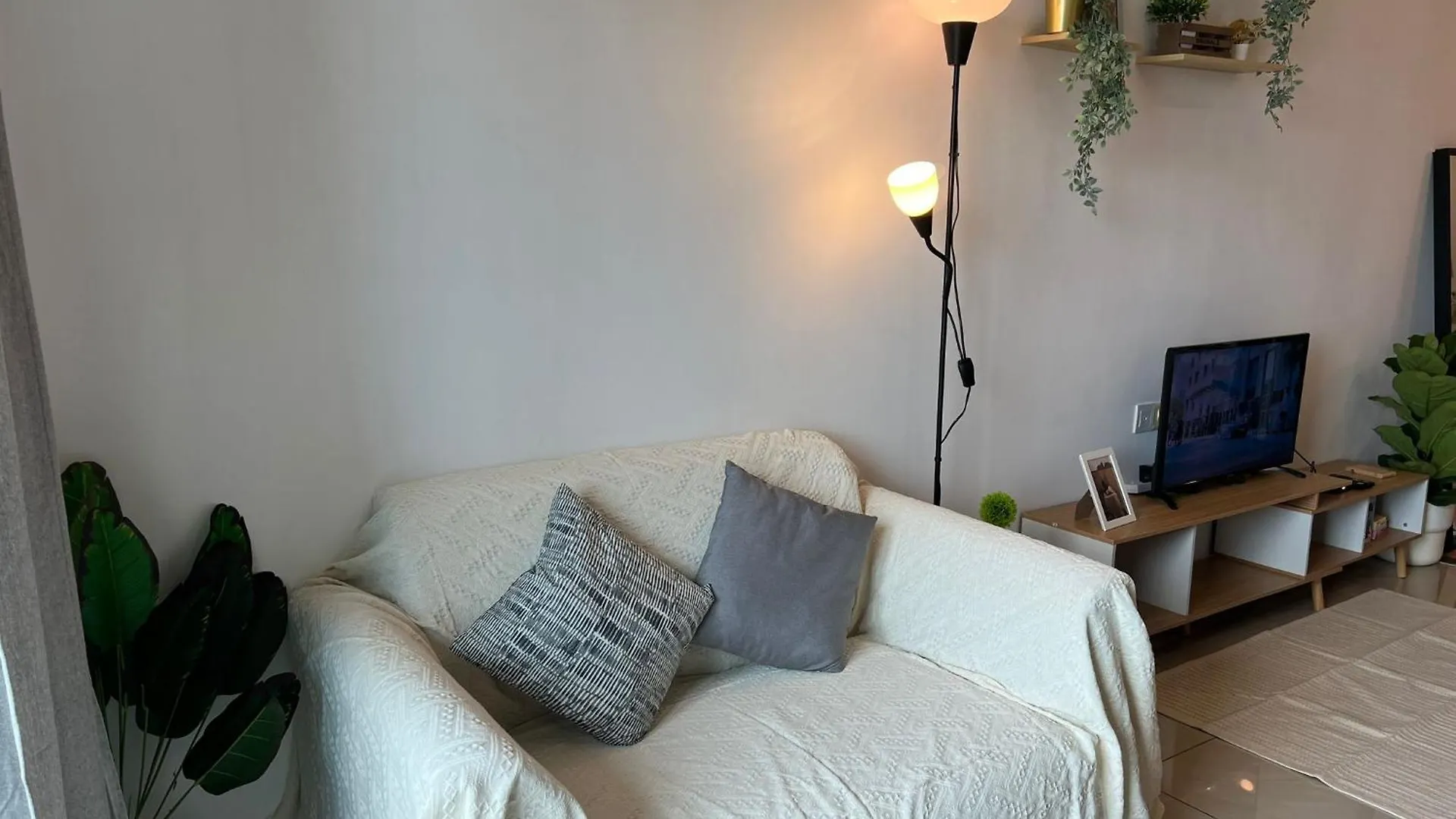 1-3 D'Secret Garden Muji Cozy Studio Johor Bahru